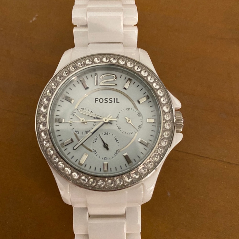 Women’s white Fossil watch
